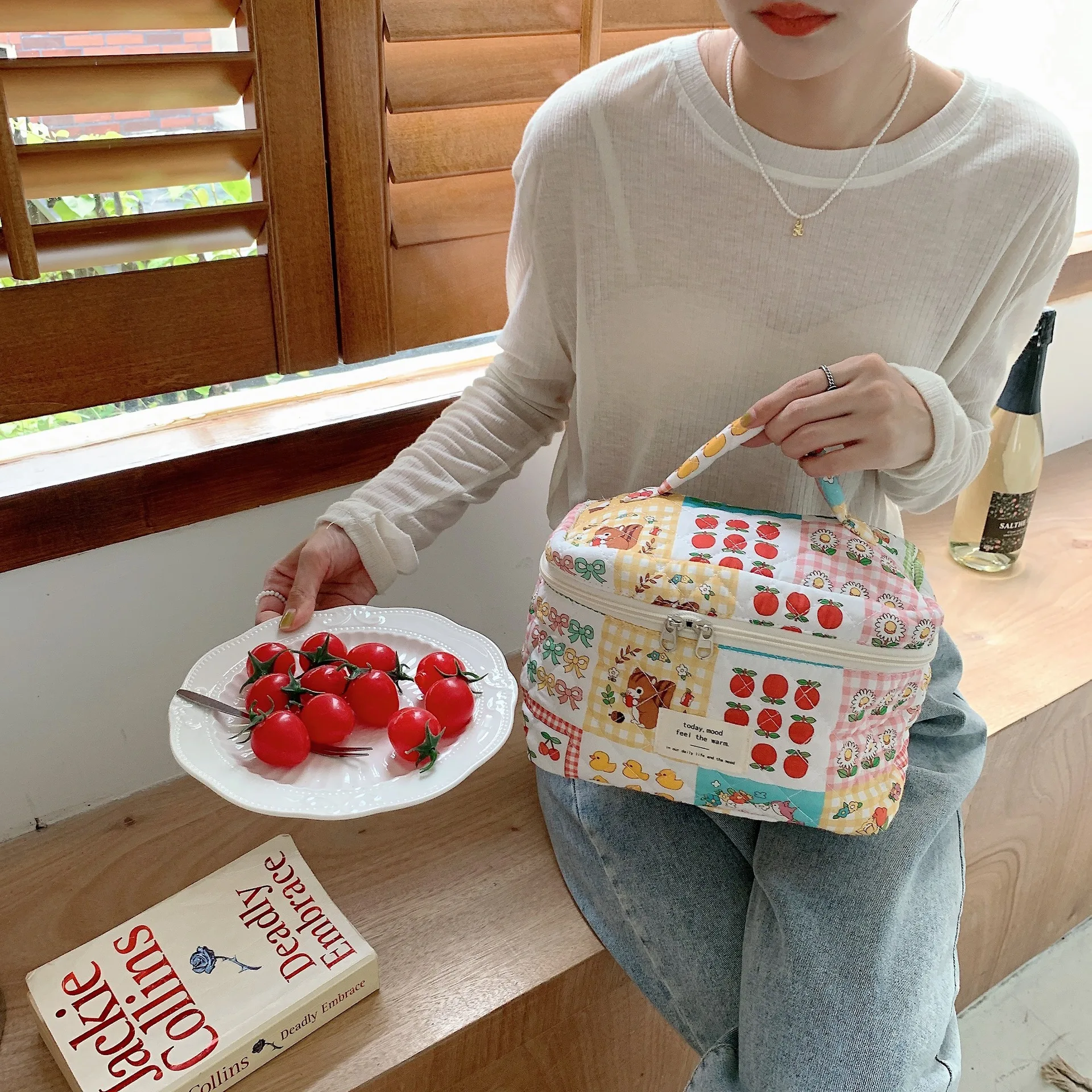 Дамски Сладки ватирани козметични чанти с цип, Козметичен Органайзер, Дамски Чанти от памучен плат, преносим чанта за съхранение на тоалетни принадлежности във формата на кутия